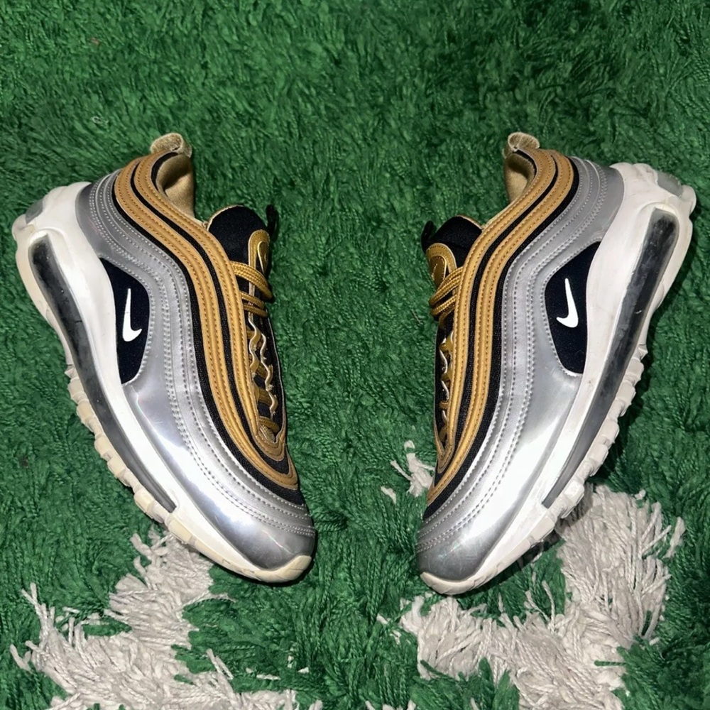 Nike Air Max 97 in Metallic Silver and Gold